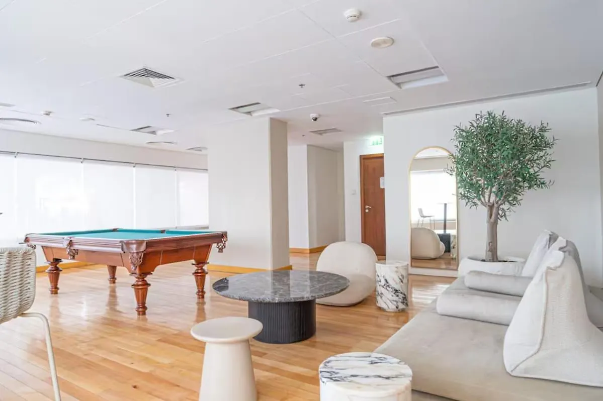 First Class Studio Chic Modern Urban Escape Дубай ОАЭ
