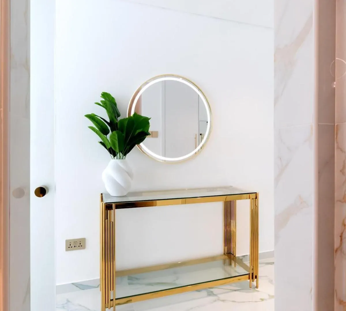 First Class Studio Chic Modern Urban Escape Dubaj