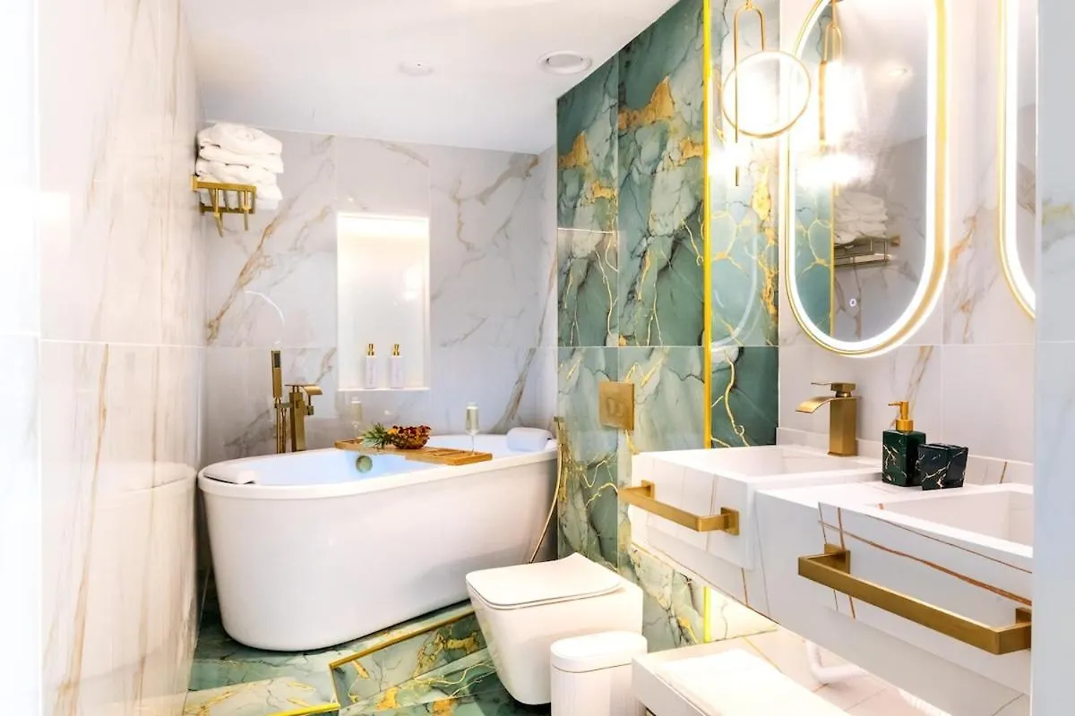 Apartmán First Class Studio Chic Modern Urban Escape Dubaj
