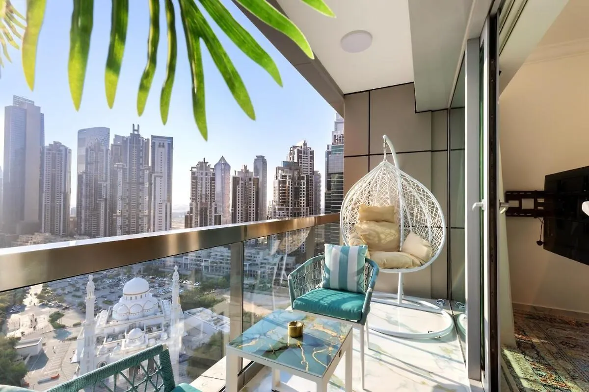 First Class Studio Chic Modern Urban Escape Dubai 0*,